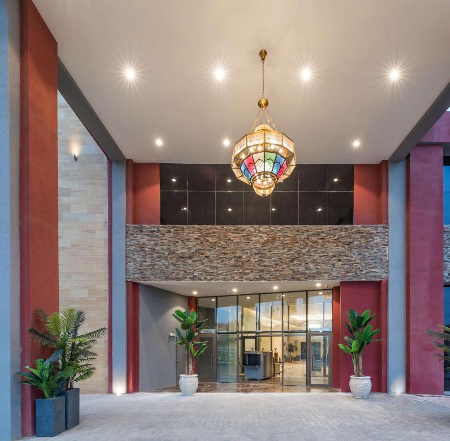 Best Western Plus Al Qurayyat City Center מראה חיצוני תמונה