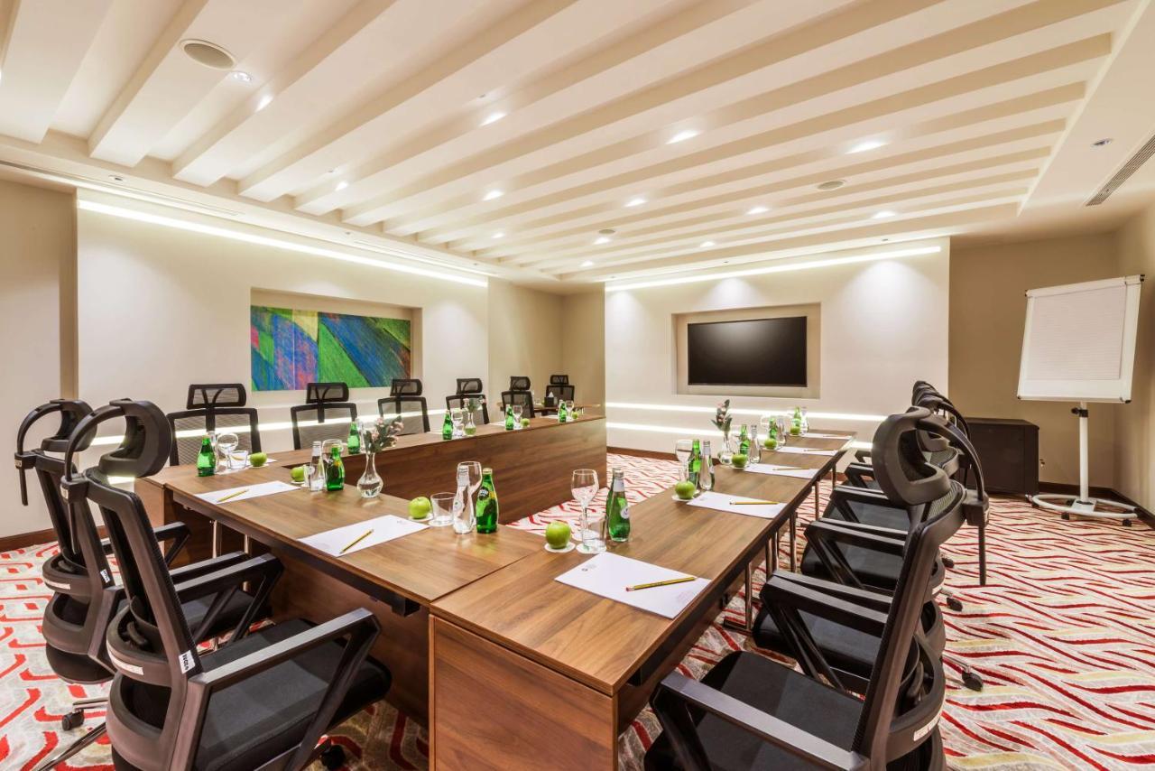 Best Western Plus Al Qurayyat City Center מראה חיצוני תמונה