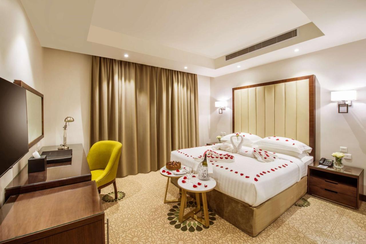 Best Western Plus Al Qurayyat City Center מראה חיצוני תמונה