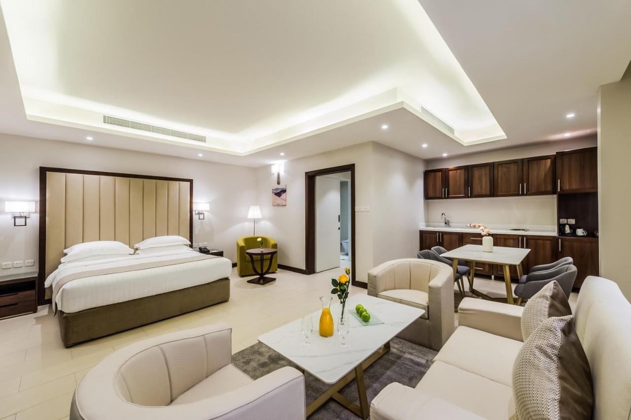 Best Western Plus Al Qurayyat City Center מראה חיצוני תמונה