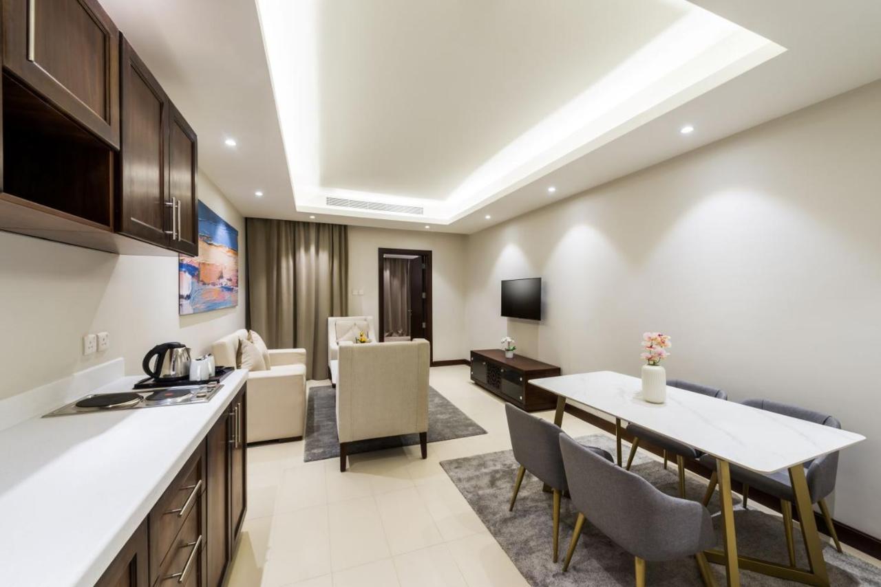 Best Western Plus Al Qurayyat City Center מראה חיצוני תמונה