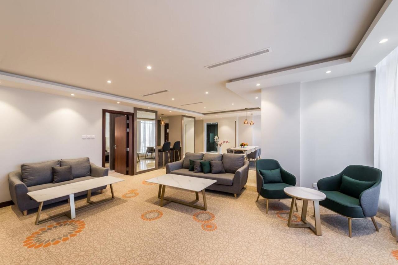 Best Western Plus Al Qurayyat City Center מראה חיצוני תמונה