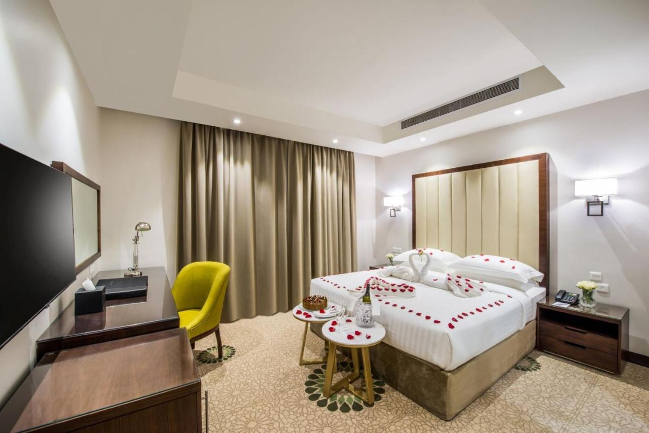 Best Western Plus Al Qurayyat City Center מראה חיצוני תמונה