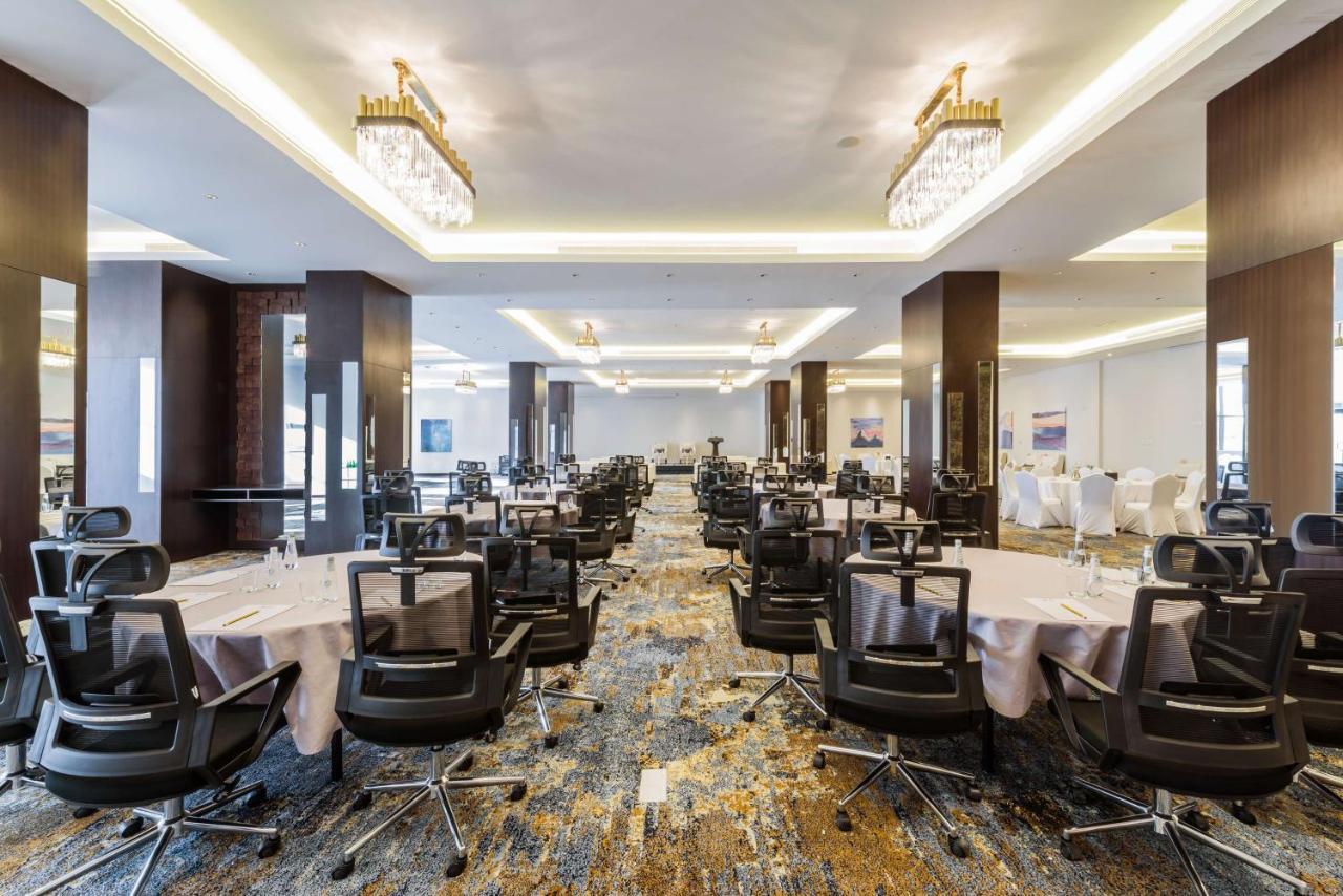Best Western Plus Al Qurayyat City Center מראה חיצוני תמונה