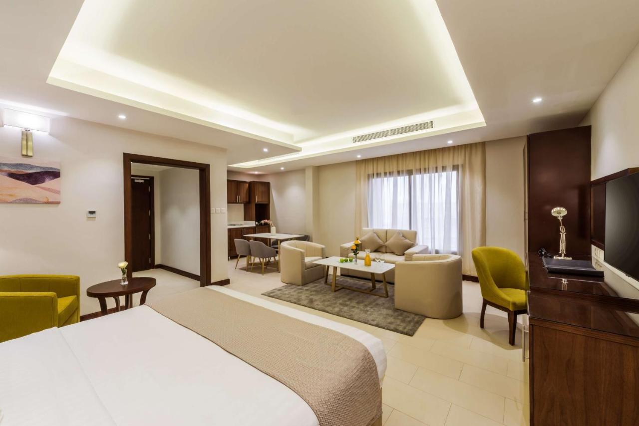Best Western Plus Al Qurayyat City Center מראה חיצוני תמונה